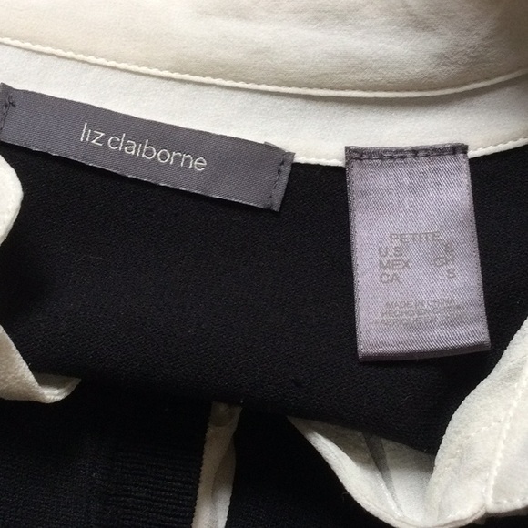 💋 4/$30 Liz Claiborne sweater buttondown top - Picture 6 of 7